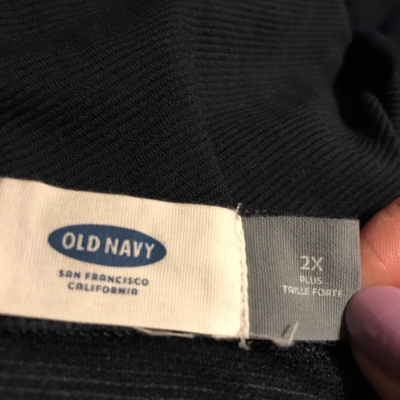 Old Navy woman’s plus 2X - Picture 3 of 4